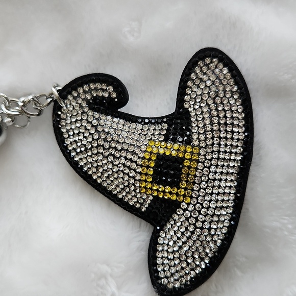 Sparkly Rhinestone Witch Hat and Bat Keychain Set - Picture 3 of 4